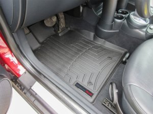 Mini Cooper FloorLiner - Front - WeatherTech - DigitalFit - Black - `02-`06